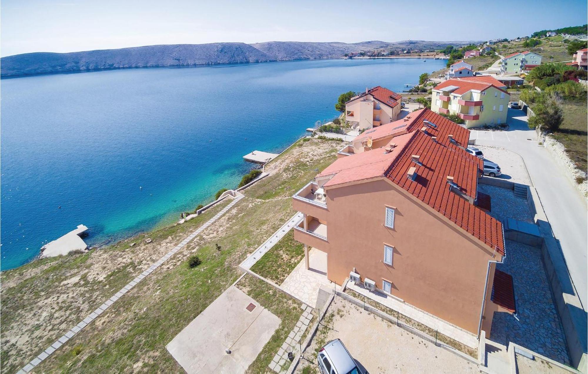 Lovely Apartment In Vlasici With Kitchen Dış mekan fotoğraf